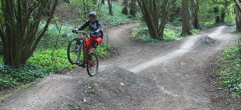 building mountain bike jumps